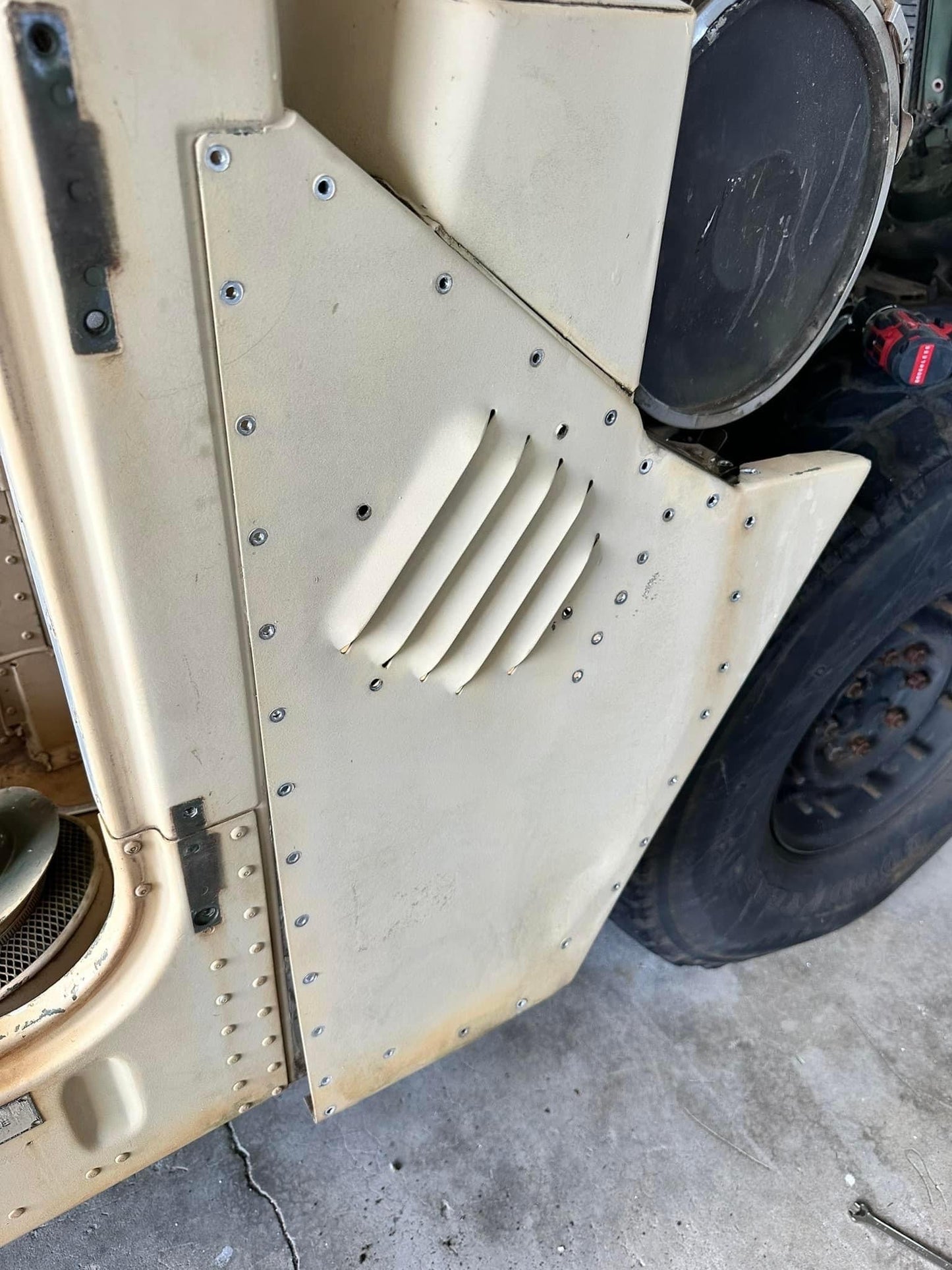 Hummer H1/Humvee HVAC Side Vent Fender & Vent Cover